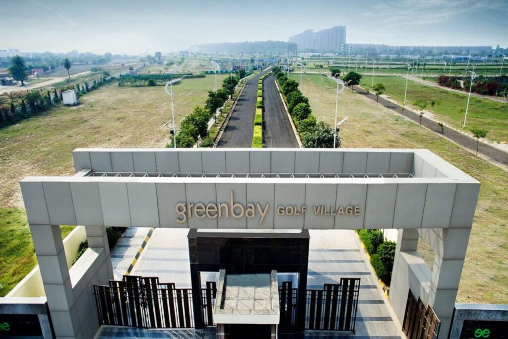 Greenbaygolfvillageyamunaexpressway